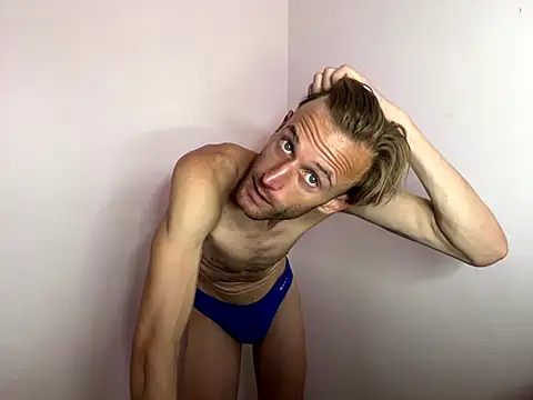 aquilesmade online show from October 27, 2025, 3:49 pm