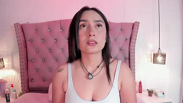 lia sofiia online show from April 16, 2026, 9:10 am