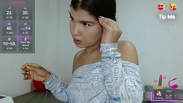 SophiaMeyerst online show from February 23, 2026, 12:57 pm