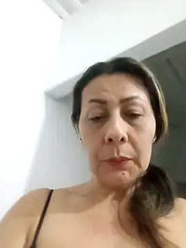 Mia-funny20 online show from February 23, 2025, 1:13 am