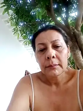 Mia-funny20 online show from February 26, 2025, 8:44 pm