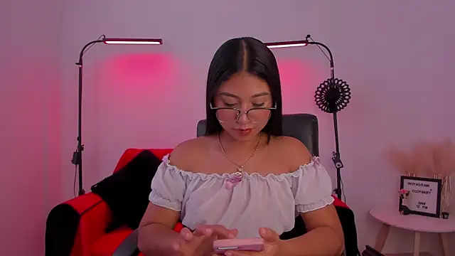 Snapshot of cloy_baby__ chatting on January 20, 2025, 1:21 pm cloy baby online show from January 20, 2025, 1:21 pm