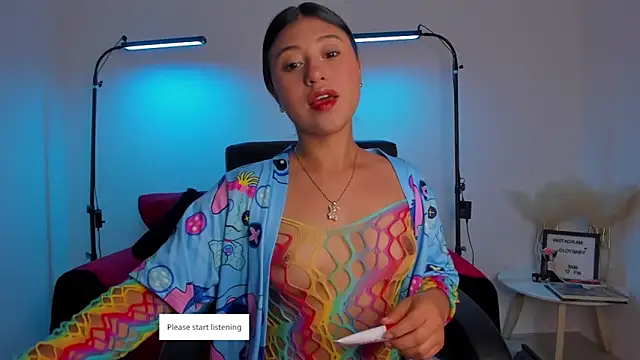 Snapshot of cloy_baby__ chatting on February 4, 2025, 10:21 am cloy baby online show from February 4, 2025, 10:21 am