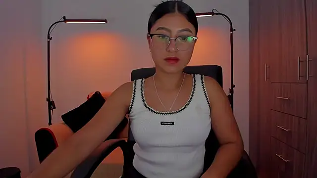 Snapshot of cloy_baby__ chatting on March 13, 2025, 11:59 pm cloy baby online show from March 13, 2025, 11:59 pm