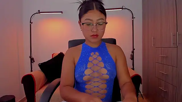 Snapshot of cloy_baby__ chatting on March 21, 2025, 10:28 pm cloy baby online show from March 21, 2025, 10:28 pm