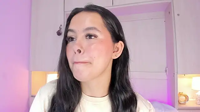 valerymeyerr online show from October 31, 2025, 4:13 am