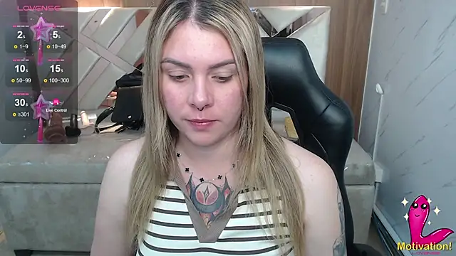 Paula b  online show from July 4, 2026, 12:55 pm