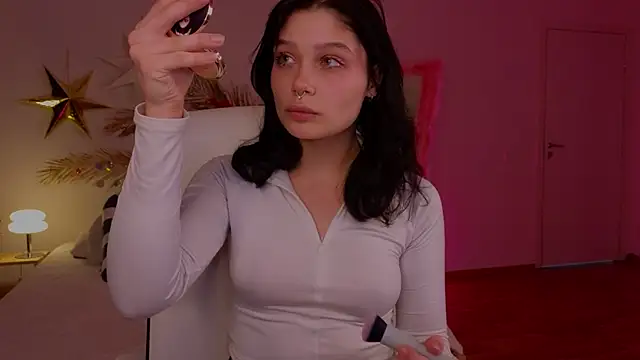 Snapshot of ari_rari chatting on January 8, 2025, 5:59 pm ari rari online show from January 8, 2025, 5:59 pm