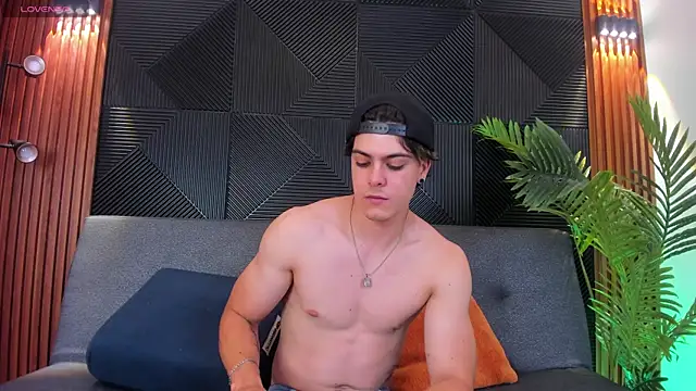 scott brands online show from January 29, 2025, 8:14 pm