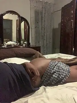 DManL online show from December 17, 2025, 9:10 pm