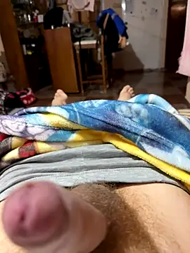 holawey1345 online show from November 18, 2025, 6:18 am