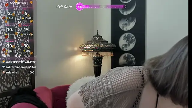 Snapshot of Madam_Verity chatting on March 7, 2025, 10:10 pm Madam Verity online show from March 7, 2025, 10:10 pm
