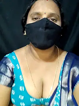 vintage-vibs online show from October 5, 2025, 6:12 am