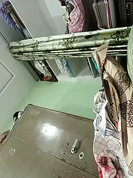 PVNRAO0831 online show from October 29, 2025, 5:47 pm