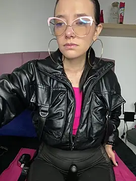 Isabella 21x online show from March 11, 2025, 12:28 pm