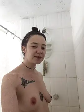 Isabella 21x online show from September 27, 2025, 11:48 am