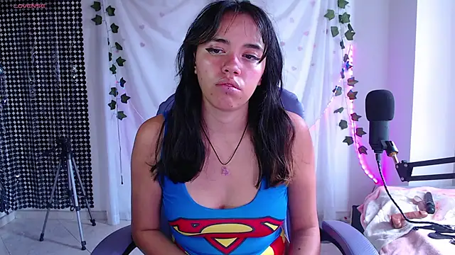 Snapshot of sophie_north chatting on September 15, 2025, 3:23 pm sophie north online show from September 15, 2025, 3:23 pm