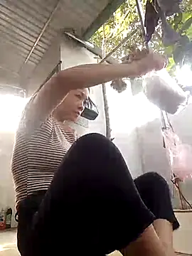 Aninyin22 online show from March 30, 2026, 2:23 am