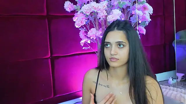 Alexxa online show from October 17, 2025, 5:59 pm