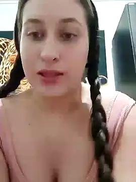 dulccemaria24 online show from December 6, 2024, 8:18 pm