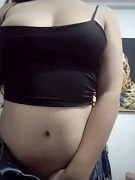 dulccemaria24 online show from September 14, 2025, 6:18 pm