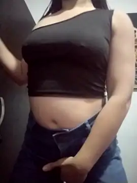 dulccemaria24 online show from November 29, 2025, 8:12 pm