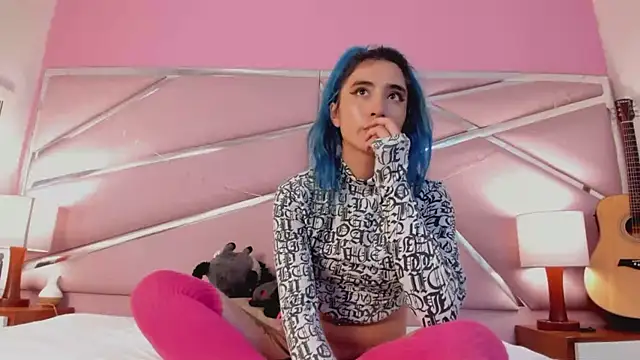 Lunapage online show from March 11, 2025, 4:18 pm