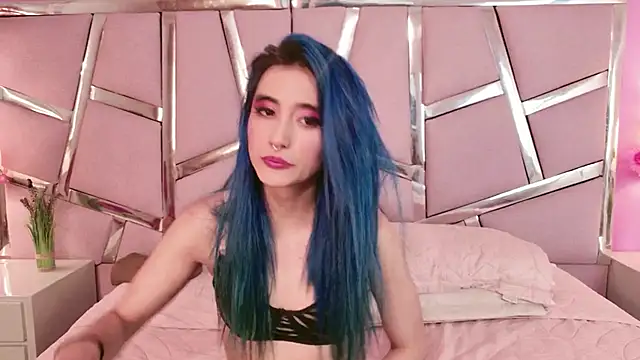 Lunapage online show from October 4, 2025, 8:29 pm