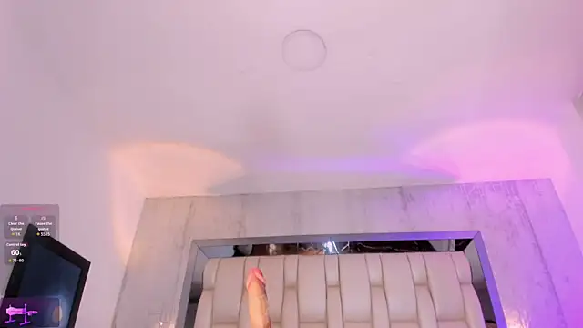  CurlyGirl  online show from February 7, 2026, 8:45 pm