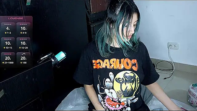 Camila---torres online show from January 7, 2026, 2:03 am