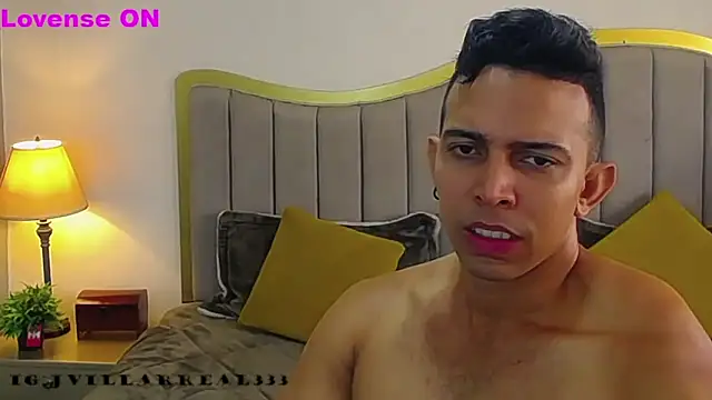 Snapshot of randy_paterman_ chatting on December 21, 2024, 1:32 pm randy paterman online show from December 21, 2024, 1:32 pm