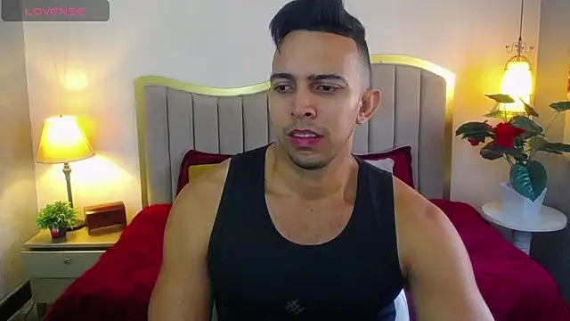 Snapshot of randy_paterman_ chatting on January 17, 2025, 1:24 pm randy paterman online show from January 17, 2025, 1:24 pm