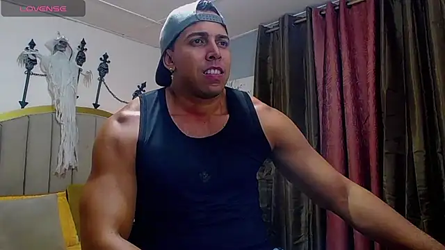 Snapshot of randy_paterman_ chatting on November 4, 2025, 1:05 am randy paterman online show from November 4, 2025, 1:05 am