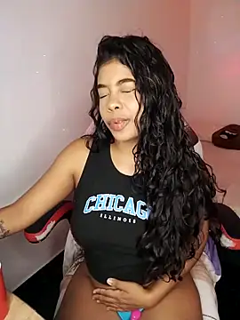 Fanny Klean online show from October 27, 2025, 5:00 am