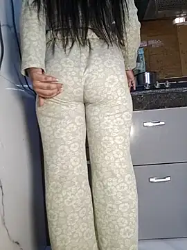 Snapshot of Manpreet_kaur21 chatting on November 7, 2025, 5:51 am Manpreet kaur21 online show from November 7, 2025, 5:51 am