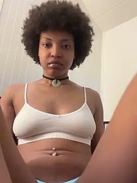 KimiAqua online show from February 20, 2026, 7:10 am