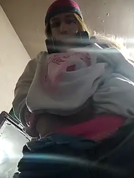 gabelove369 online show from February 4, 2025, 2:43 pm