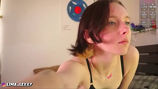 LimaLexxx online show from April 11, 2026, 2:16 am