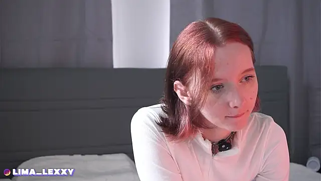 Snapshot of LimaLexxx chatting on June 25, 2026, 12:43 am LimaLexxx online show from June 25, 2026, 12:43 am