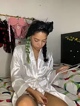 Charlotte Martinez online show from March 14, 2025, 10:27 pm