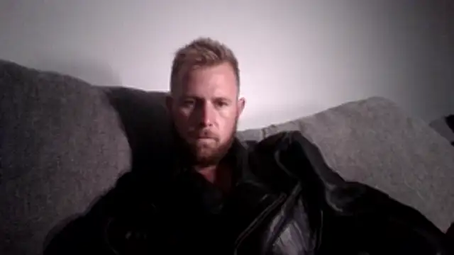 Snapshot of W1LBURN chatting on June 15, 2026, 12:35 am W1LBURN online show from June 15, 2026, 12:35 am