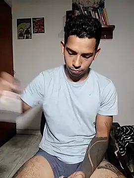 Snapshot of chero_95 chatting on October 24, 2025, 10:28 pm chero 95 online show from October 24, 2025, 10:28 pm