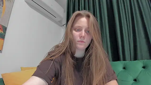 bonnie6969 online show from August 6, 2026, 11:50 pm