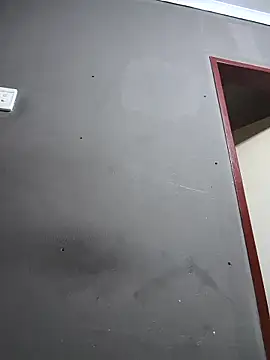 Snapshot of ExclusiveLeexx chatting on December 14, 2025, 8:46 pm ExclusiveLeexx online show from December 14, 2025, 8:46 pm