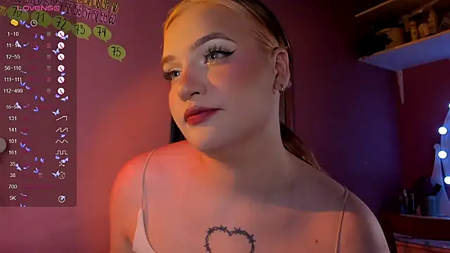 CarolineLovers online show from September 27, 2025, 8:03 pm