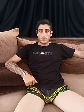 arenn1997 online show from October 10, 2025, 12:26 pm