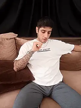 arenn1997 online show from November 4, 2025, 11:53 am