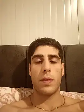 arenn1997 online show from January 13, 2026, 10:04 pm