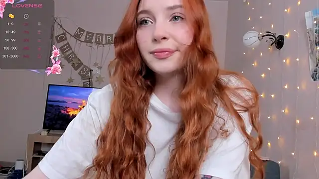 Snapshot of cinnabon_girls chatting on December 28, 2024, 10:36 am cinnabon girls online show from December 28, 2024, 10:36 am