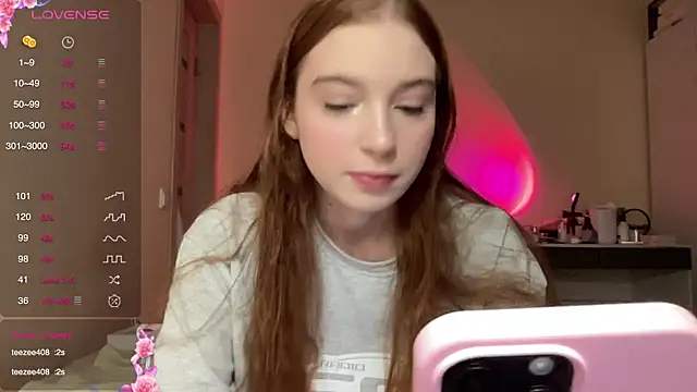 Snapshot of cinnabon_girls chatting on February 2, 2025, 5:26 pm cinnabon girls online show from February 2, 2025, 5:26 pm
